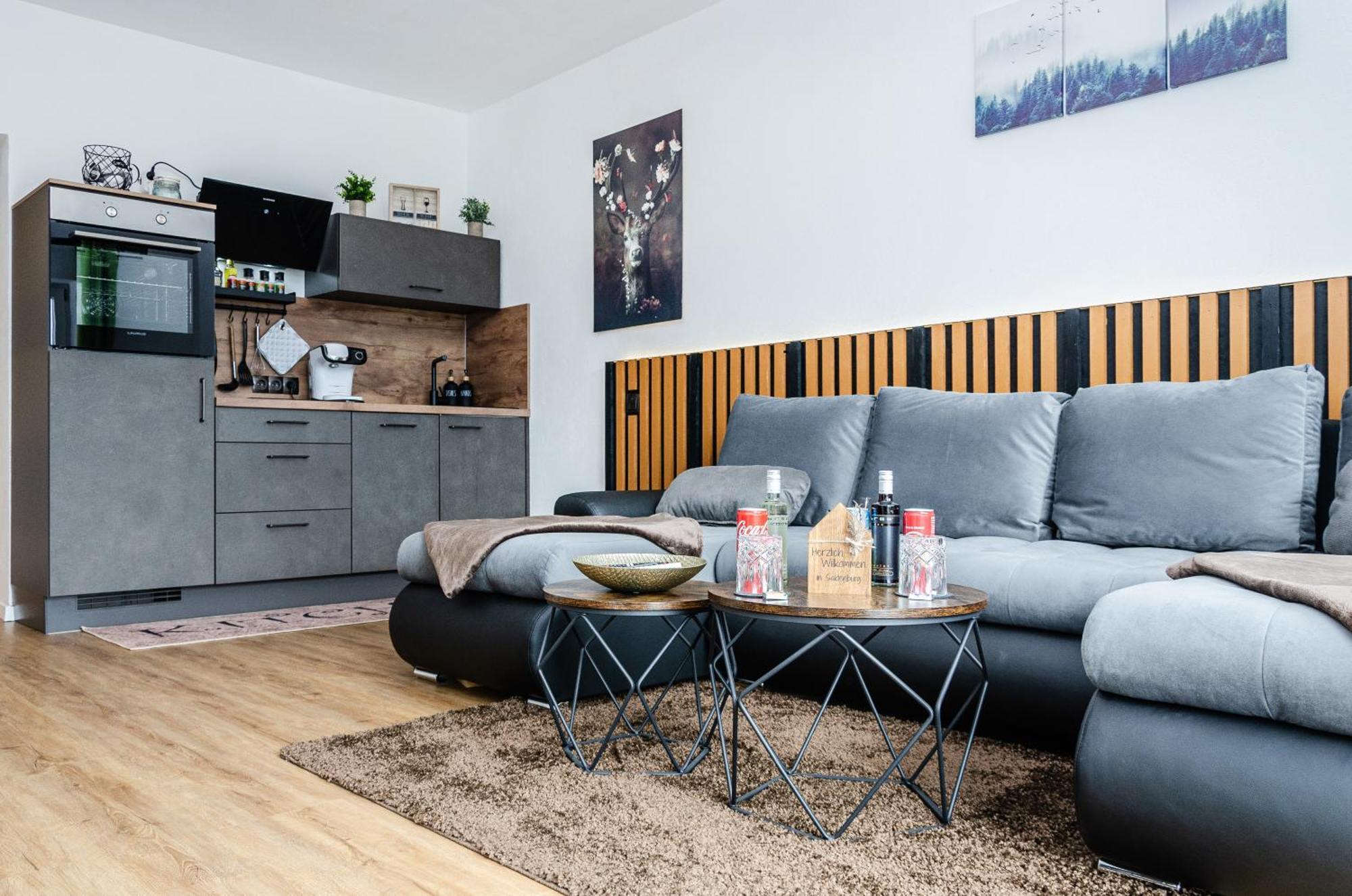 Stilvolle Mit Blick In Apartment *